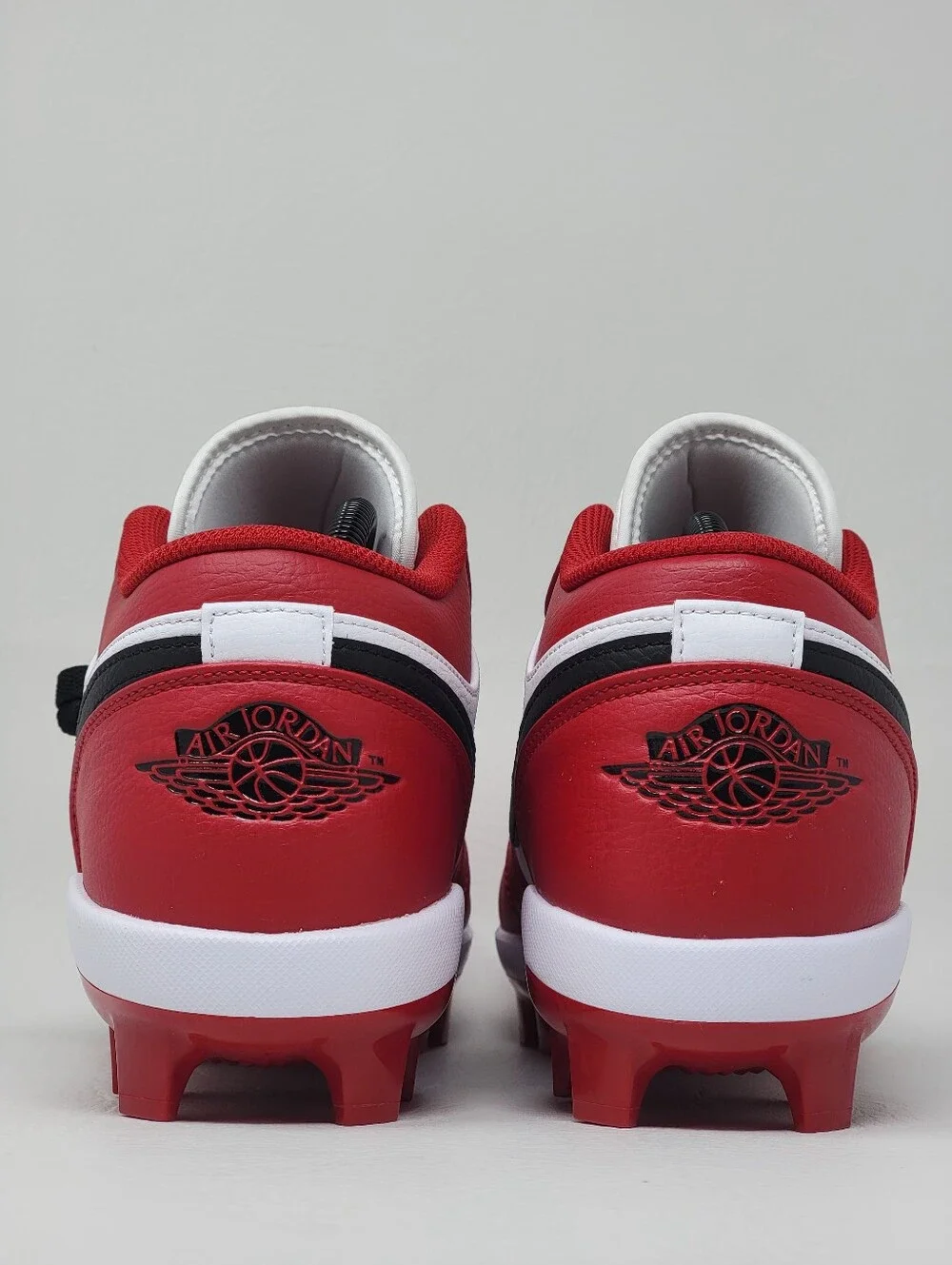 Nike Air Jordan 1 Retro MCS Low Chicago Baseball Cleats Men's Size 11 CJ8524-611